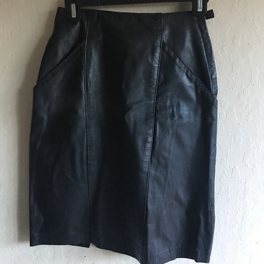 VINTAGE black leather pencil skirt! Small!